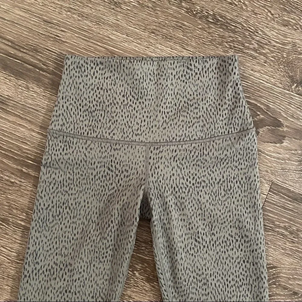 lululemon athletica grey black